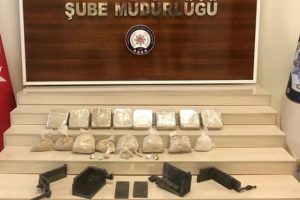 13 kilo 756 gram eroin ele ge&ccedil;irildi