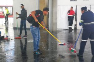 Halk otob&uuml;slerine &uuml;cret &ouml;demeyenlere ilgin&ccedil; ceza