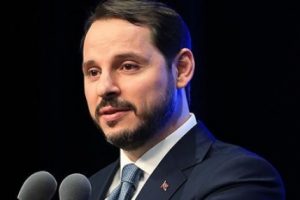 Bakan Albayrak, ekonomide 3 yıllık yol haritasını a&ccedil;ıkladı