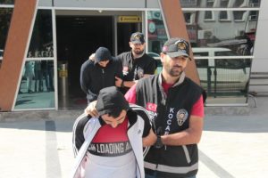 Serbest kalan ak&uuml; hırsızlarına yeniden g&ouml;zaltı