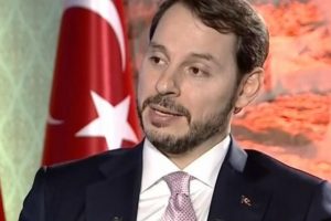 Bakan Albayrak, canlı yayında a&ccedil;ıklamalarda bulundu