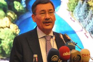 Melih G&ouml;k&ccedil;ek: Parkın parası halkın cebinden &ccedil;ıktı