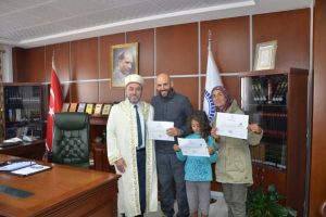 Tatil i&ccedil;in geldikleri Kapadokya'da M&uuml;sl&uuml;man oldular