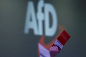 Almanya'da aşırı sağcı AfD ankete g&ouml;re "ikinci g&uuml;&ccedil;"