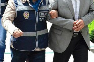 FET&Ouml;'n&uuml;n 'Sohbet Abisi'ne 9 yıl 6 ay hapis!