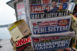 Kağıt krizine çözüm: Gazete boyutları küçülecek, satış miktarı azalacak