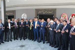Bursa'da BTSO Camisi ve TOBB Anadolu İmam Hatip Lisesi hizmete açıldı