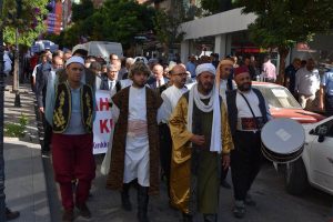 8 asırlık Ahilik geleneği tiyatroyla anlatıldı