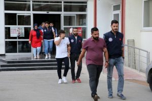 Mersin'de "naylon fatura" operasyonu