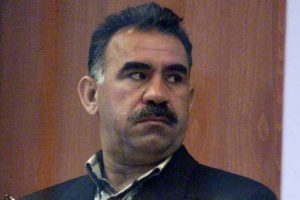 &Ouml;calan'ın akrabası Yunanistan'a ka&ccedil;arken yakalandı