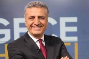 &Uuml;nl&uuml; gazeteci dolandırıcıların hedefi oldu