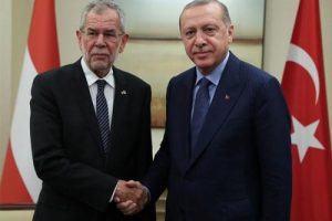 Cumhurbaşkanı Erdoğan, Avusturya Cumhurbaşkanı Alexander Van der Bellen ile g&ouml;r&uuml;şt&uuml;