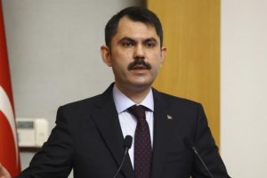 &Ccedil;evre ve Şehircilik Bakanı Kurum'dan 'konut' a&ccedil;ıklaması