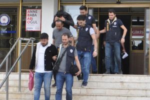 Satışta 'kapora' dolandırıcılığına 7 g&ouml;zaltı