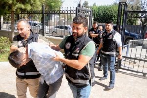 Polis uyuşturucu satıcılarına nefes aldırmadı