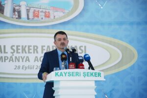 Bakan Pakdemirli'den şeker pancarında yerli &uuml;retim vurgusu