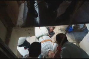 Halatı kopan asans&ouml;rdeki bir kişi yaralandı