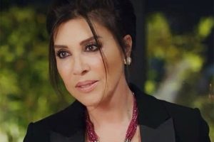 Nebahat &Ccedil;ehre 17 yaşındaki fotoğrafını paylaştı