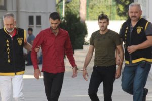 2 yaşındaki kızı ezip ka&ccedil;an şahıs yakalandı
