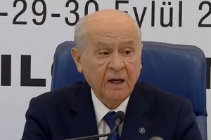 Devlet Bah&ccedil;eli: T&uuml;rkiye ekonomik sabotajın &uuml;stesinden gelecektir