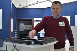 Yunanistan'dan Makedonya referandumu a&ccedil;ıklaması