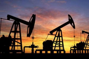 Petrol&uuml;n varili 83,17 dolar oldu