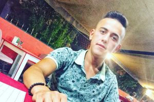 Kazada yaralanan gen&ccedil; kurtarılamadı
