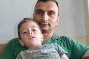Kumandanın pilini yutan Ahmet'ten iyi haber
