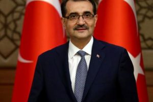 Bakan D&ouml;nmez'den &uuml;retim a&ccedil;ıklaması