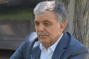 Abdullah G&uuml;l'e şok su&ccedil;lama