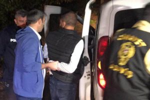Babası para vermeyince dehşet sa&ccedil;tı