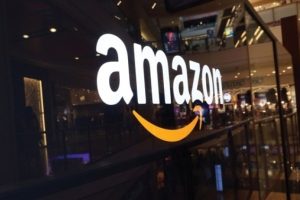 Amazon asgari &uuml;creti saatlik 15 dolara y&uuml;kseltti