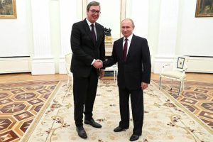 Putin, Sırp mevkidaşıyla Balkanlar'daki durumu g&ouml;r&uuml;şt&uuml;