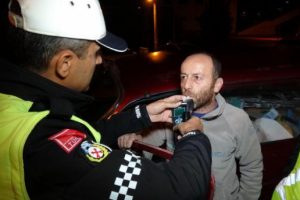 4'&uuml;nc&uuml; kez yakalandı! "Psikiyatriye g&ouml;t&uuml;r&uuml;n"