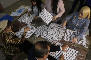 IKBY'deki se&ccedil;im sonu&ccedil;ları belirsizliğini koruyor