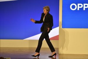 Theresa May toplantıya damga vurdu