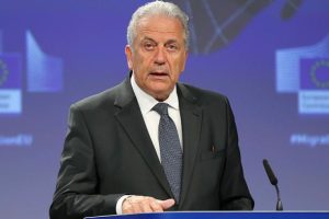 Avramopoulos'tan T&uuml;rkiye'ye destek mesajı