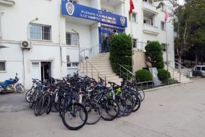 Bursa'da bisiklet &ccedil;etesi &ccedil;&ouml;kertildi