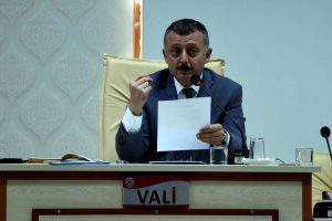Vali'den kurum m&uuml;d&uuml;rlerine uyarı