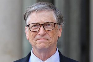 Bill Gates 24 yıllık koltuğunu kaptırdı!