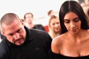 Kim Kardashian'ın eski korumasına soygun davası