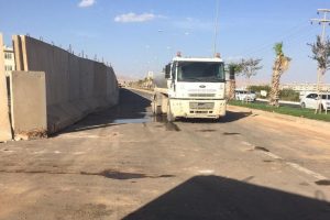 Kızıltepe'de g&uuml;venlik nedeniyle kapatılan yol trafiğe a&ccedil;ıldı