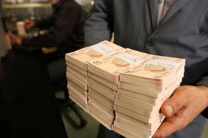 Bankacı şoke etti! Gizlemek i&ccedil;in iki yıl boyunca...