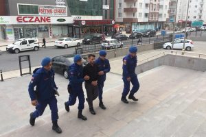"PKK'ya &uuml;ye olmak" su&ccedil;undan aranan şahıs yakalandı