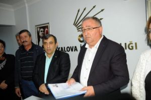 Yalova Belediye Başkanı, aday adaylığını a&ccedil;ıkladı