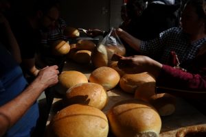 Bursa'daki o fırında 400 gram ekmek 1 lira