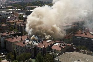 Başkent'te korkutan yangın