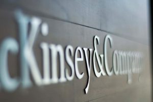 Karamollaoğlu'ndan McKinsey sorusu: Yine mi aldattılar?