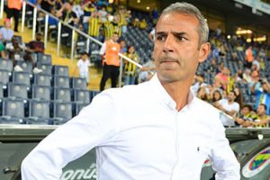 Kartal: Şu anda en sıkıntılı teknik direkt&ouml;r benim