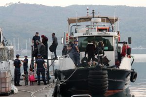 Fethiye'de 93 ka&ccedil;ak g&ouml;&ccedil;men yakalandı